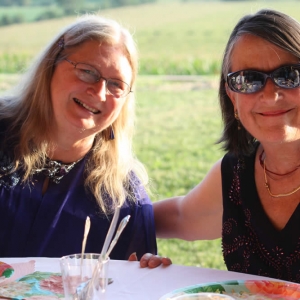 Lop&ouml;n Rita and Lop&ouml;n Helen at a gathering in 2012.