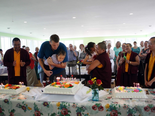 Dungse Rinpoche Celebrating His Birthday Dungse Rinpoche celebrates his birthday with the sangha.