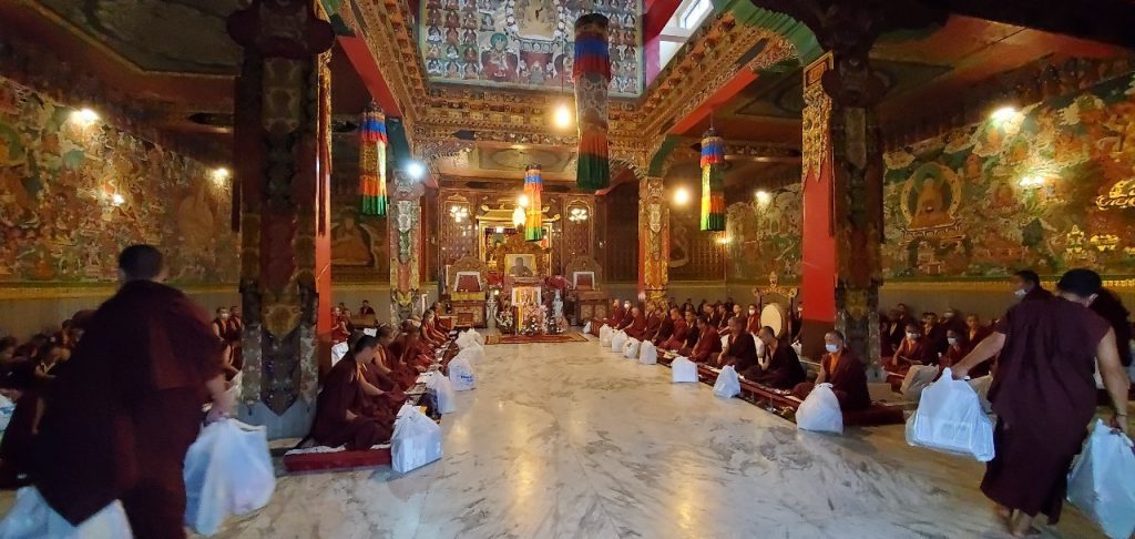 Dungse Rinpoche’s Birthday_set-1_2021-07-28-17-03-58 019