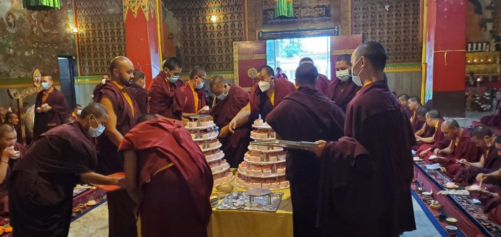 Dungse Rinpoche’s Birthday_set-2_2021-07-28-17-05-29 006