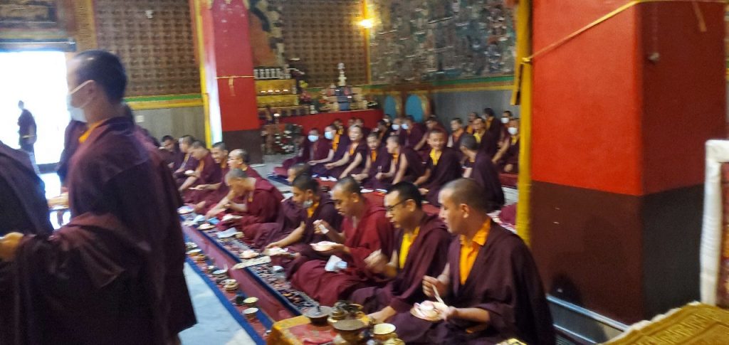 Dungse Rinpoche’s Birthday_set-2_2021-07-28-17-05-50 014