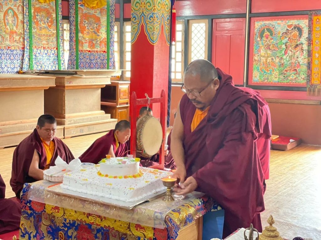 Dungse Rinpoche’s Birthday_set-3_2021-07-28-17-52-53 008