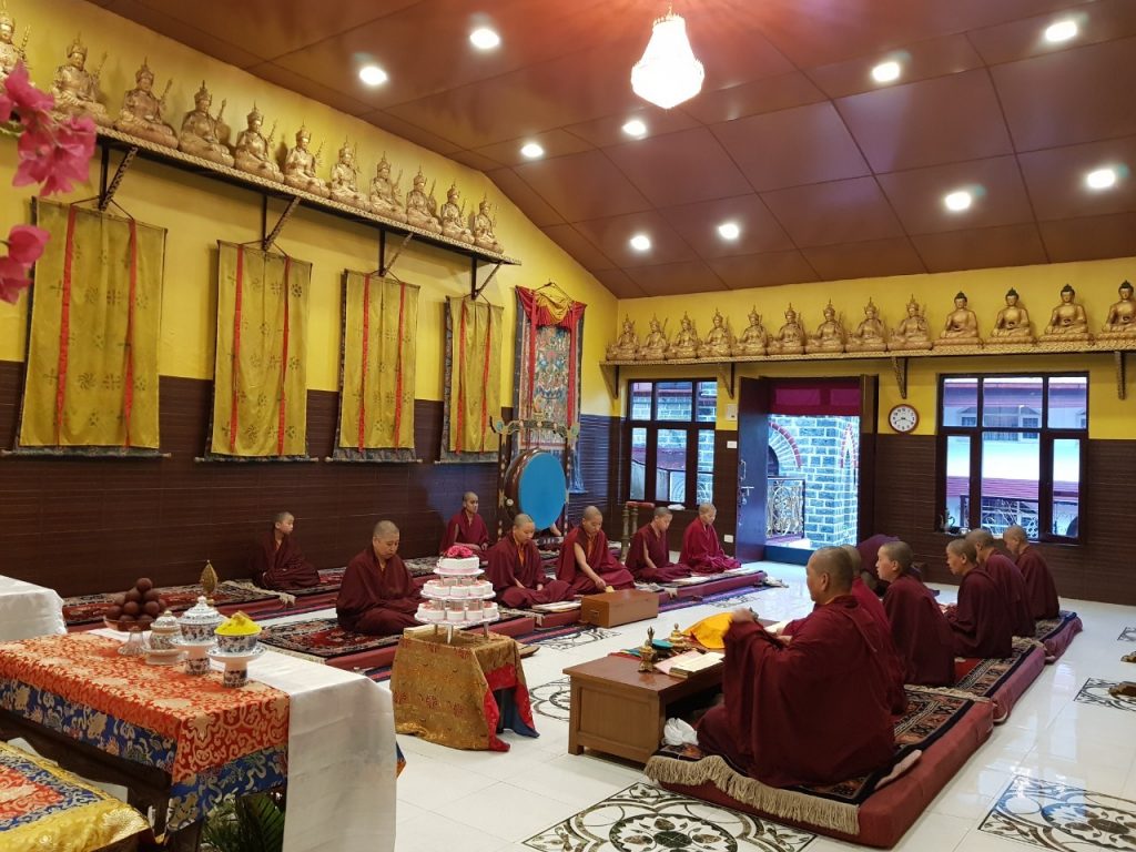 Dungse Rinpoche’s Birthday_set-5_2021-07-28-17-08-33 005