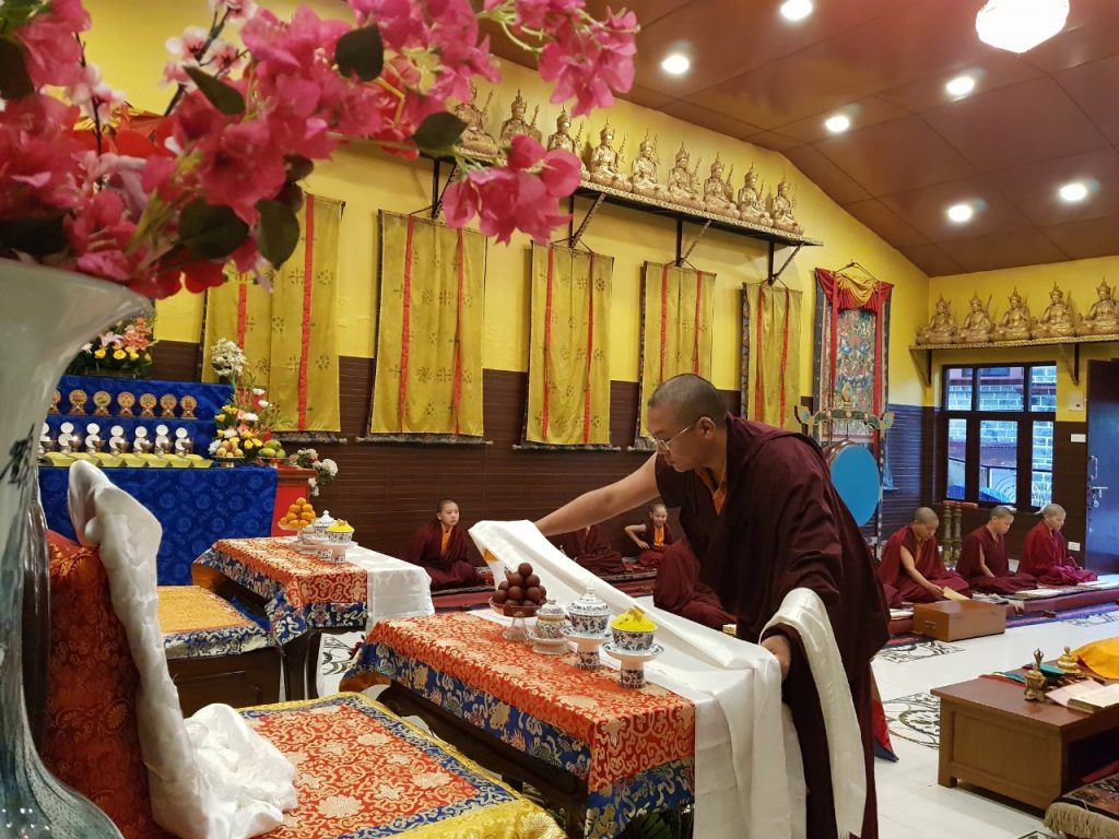 Dungse Rinpoche’s Birthday_set-5_2021-07-28-17-08-36 006