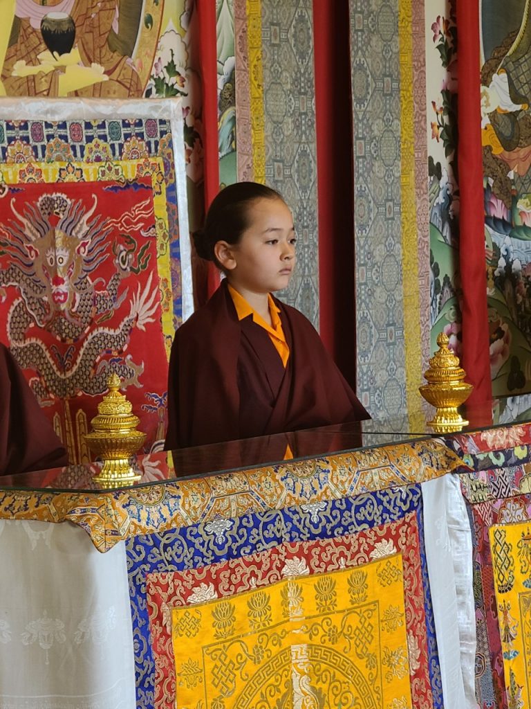 Dungse Rinpoche’s Birthday_set-6_2021-07-29-12-35-02 001