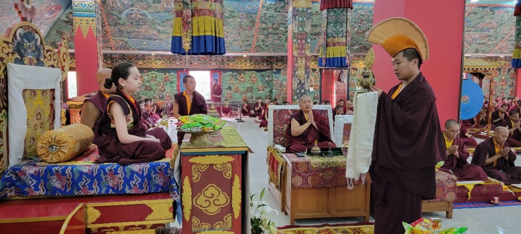 L-1659082251299-Medium