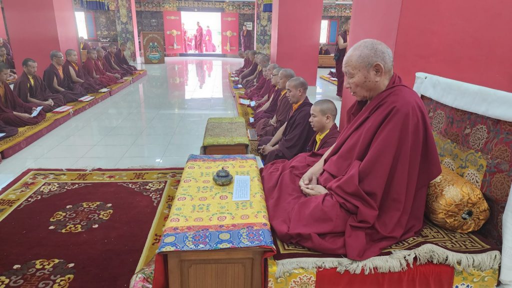 11-DR-Birthday-Mindrolling-2-1