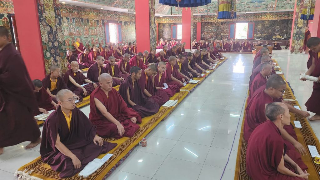 20-DR-Birthday-Mindrolling-6-1